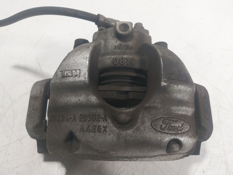 Recambio de pinza freno delantera derecha para ford focus iv (hn) 1.0 ecoboost referencia OEM IAM 2500951 2B294A2B302A 
