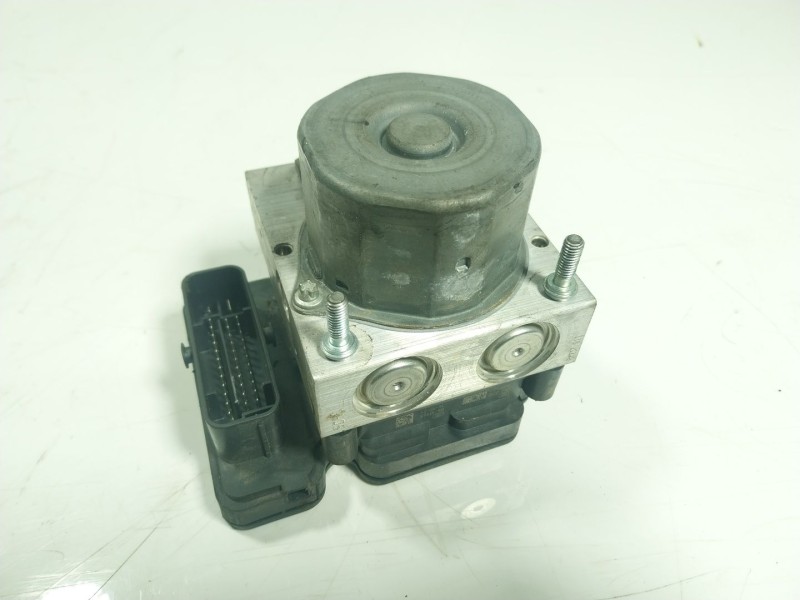 Recambio de abs para mercedes-benz clase cla (w117) 2.1 cdi cat referencia OEM IAM A0004313800 A0004310500 