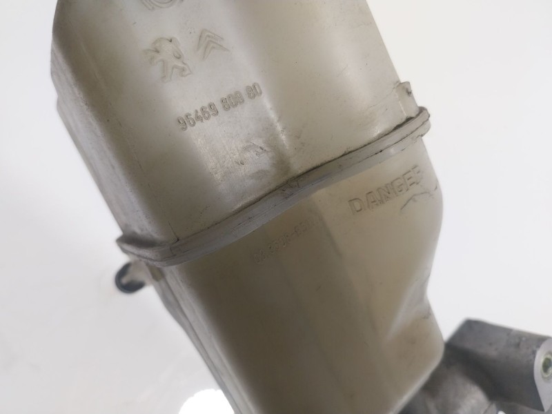 Recambio de bomba freno para peugeot 508 i (8d_) 1.6 bluehdi 120 referencia OEM IAM  9646980980 