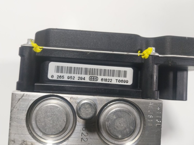 Recambio de abs para peugeot 508 i (8d_) 1.6 bluehdi 120 referencia OEM IAM  9811425580 
