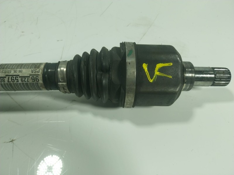 Recambio de transmision izquierda para peugeot 508 i (8d_) 1.6 bluehdi 120 referencia OEM IAM  9672959780 