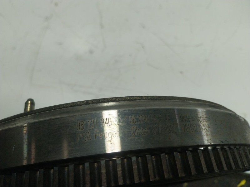 Recambio de volante motor para peugeot 508 i (8d_) 1.6 bluehdi 120 referencia OEM IAM  9812184080 