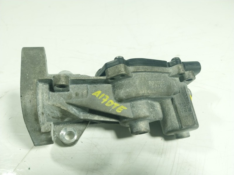 Recambio de valvula egr para opel astra j (p10) 1.7 cdti (68) referencia OEM IAM  55581958 