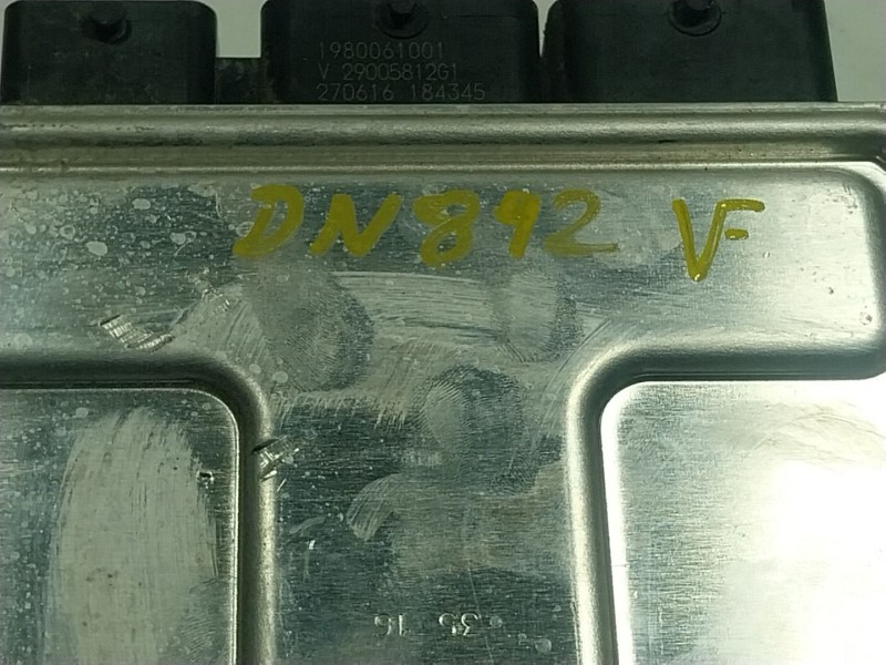 Recambio de centralita motor uce para citroën c4 cactus 1.2 vti 82 referencia OEM IAM  9811545280 