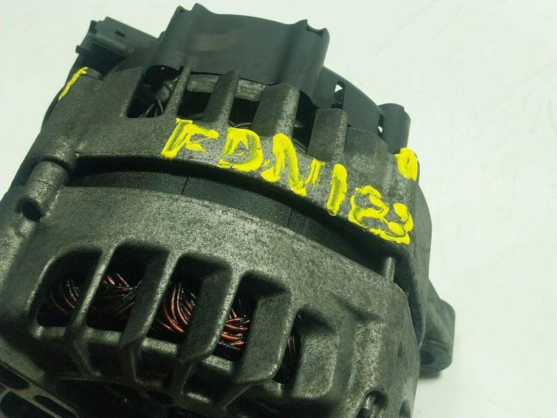 Recambio de alternador para peugeot 208 i (ca_, cc_) 1.4 hdi referencia OEM IAM 9678048880 9678048880 