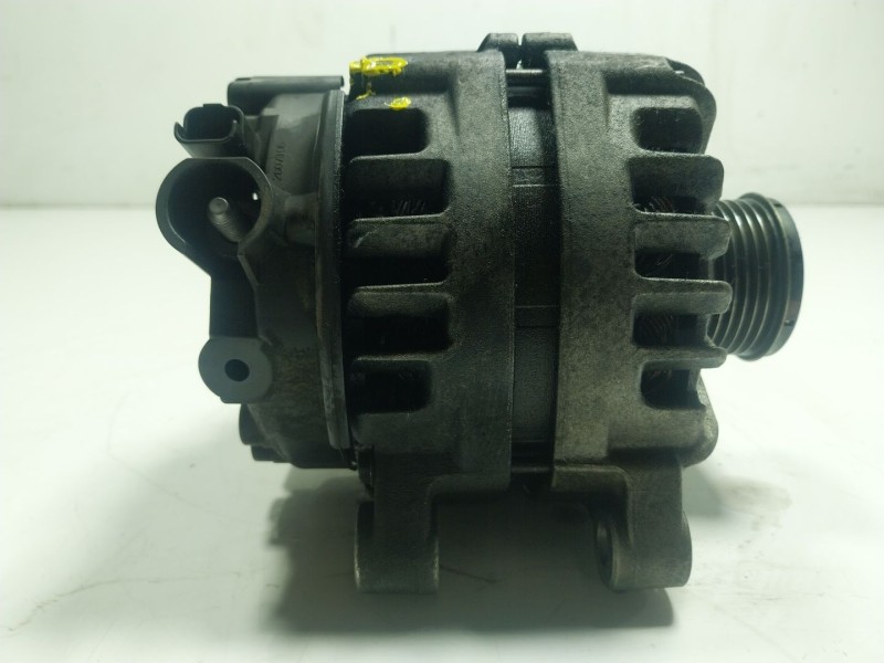 Recambio de alternador para peugeot 208 i (ca_, cc_) 1.4 hdi referencia OEM IAM 9678048880 9678048880 