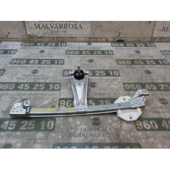 ELEVALUNAS TRASERO IZQUIERDO 827217198R 