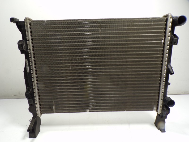 Recambio de radiador agua para renault kangoo z.e. referencia OEM IAM 8200418328 8200418328B 