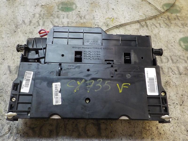 Recambio de caja reles / fusibles para bmw x3 (e83) 2.0 16v diesel cat referencia OEM IAM 61138364530  
