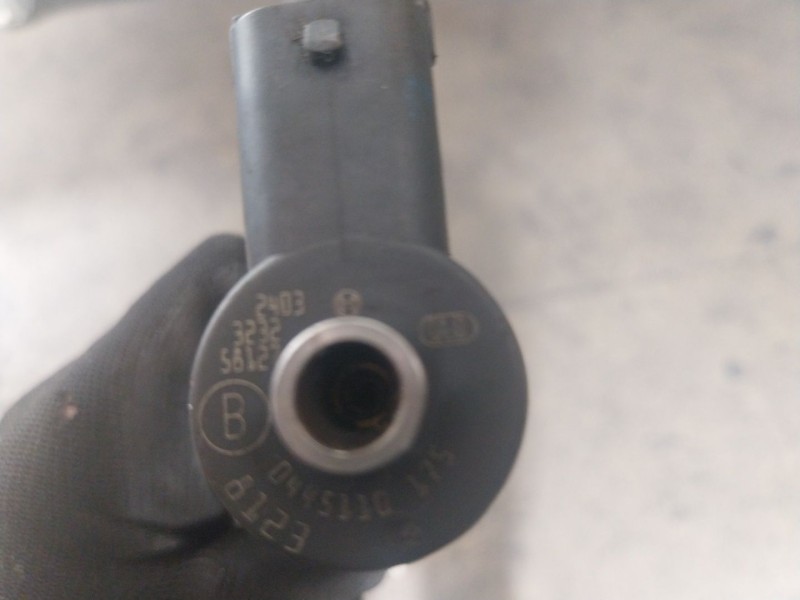 Recambio de inyector para opel astra h (a04) 1.7 cdti (l48) referencia OEM IAM  0445110175 