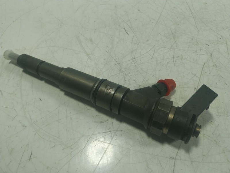 Recambio de inyector para bmw 3 (e46) 320 d referencia OEM IAM  0445110131 