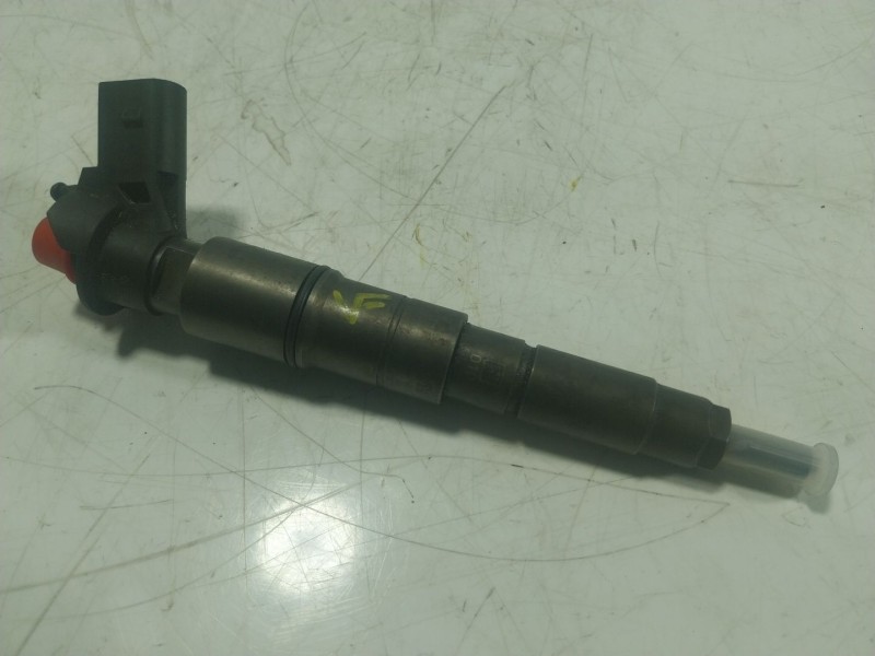 Recambio de inyector para bmw serie 7 (e65/e66) 730ld referencia OEM IAM  779272105 