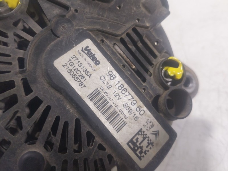 Recambio de alternador para citroën c4 cactus 1.2 vti 82 referencia OEM IAM  9818677980 