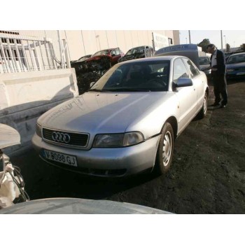 AUDI A4 BERLINA (B5)