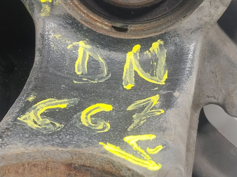 Recambio de mangueta delantera derecha para volkswagen polo v (6r1, 6c1) 1.6 tdi referencia OEM IAM 6Q0407256AC  