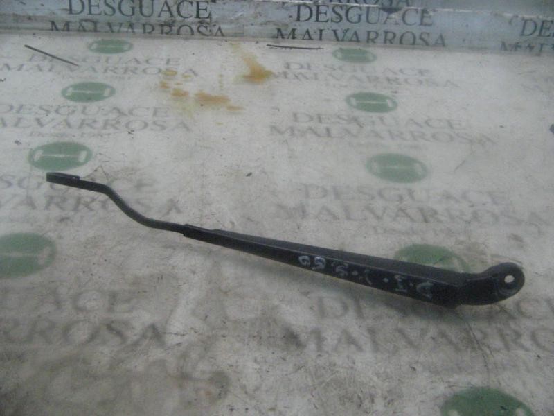 Recambio de brazo limpia delantero izquierdo para citroën xsara berlina 1.6 lx referencia OEM IAM   