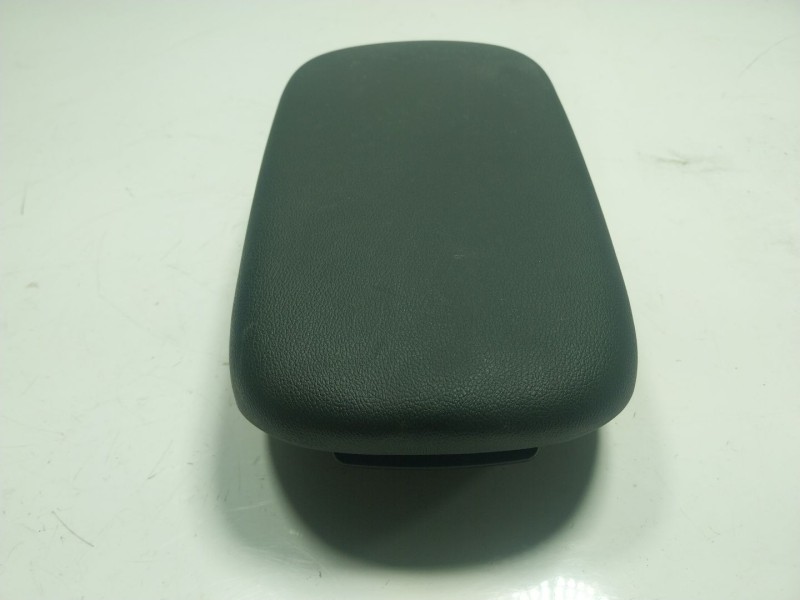 Recambio de apoyabrazos central para hyundai kona (os, ose, osi) 1.6 gdi hybrid referencia OEM IAM 84660J9000TRY  