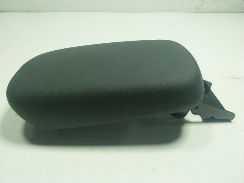 Recambio de apoyabrazos central para hyundai kona (os, ose, osi) 1.6 gdi hybrid referencia OEM IAM 84660J9000TRY  