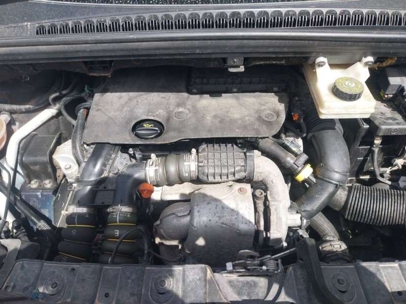 peugeot 3008 monospace (0u_) del año 2015