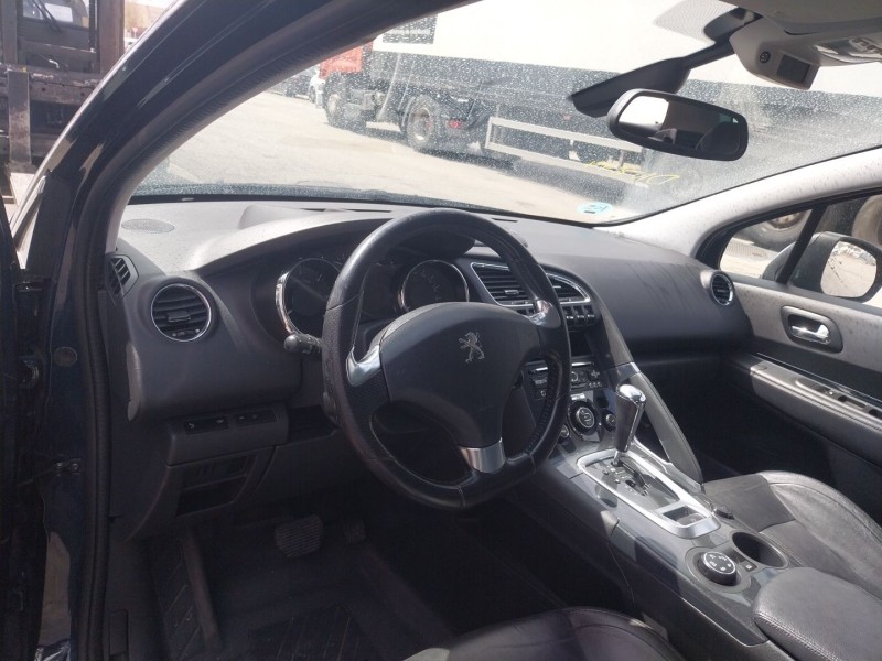 peugeot 3008 monospace (0u_) del año 2015