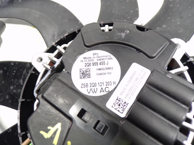 Recambio de electroventilador para seat ibiza (kj1) 1.0 tsi referencia OEM IAM 2Q0121203H 2Q0959455J 