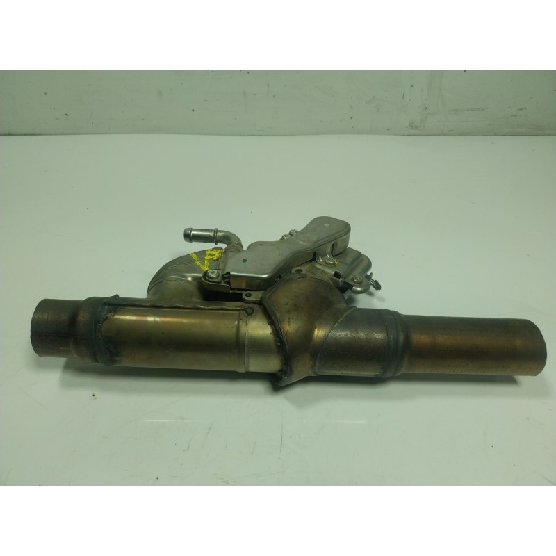 Recambio de salida colector para ford kuga iii (dfk) 1.5 ecoboost referencia OEM IAM 2520106 LX615H262AG 