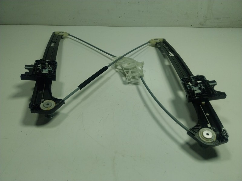 Recambio de elevalunas delantero derecho para porsche macan (95b) 2.0 (95bau1) referencia OEM IAM 95B837462B 95B837462 