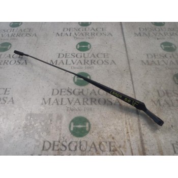 BRAZO LIMPIA DELANTERO DERECHO 