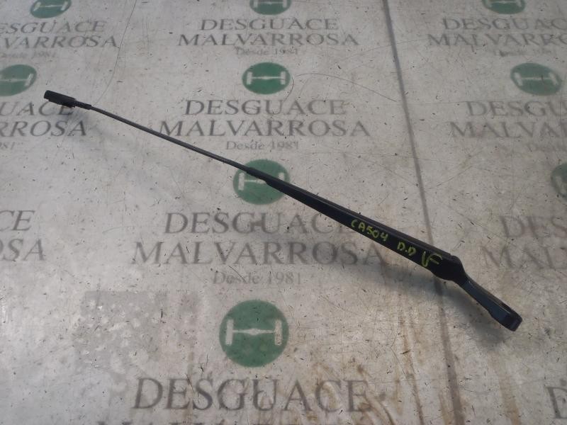 Recambio de brazo limpia delantero derecho para volkswagen polo (9n3) advance referencia OEM IAM   