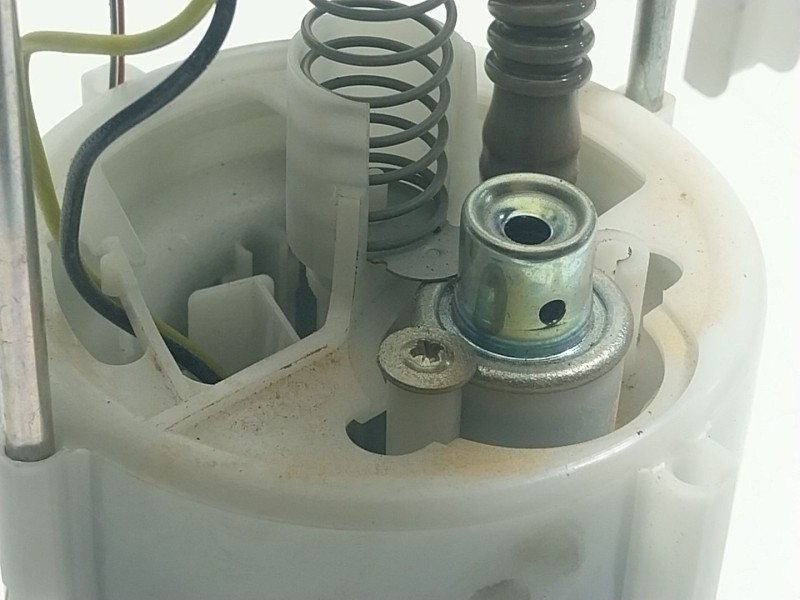 Recambio de aforador para dacia dokker express furgoneta/monovolumen 1.6 lpg referencia OEM IAM  172025758RA 