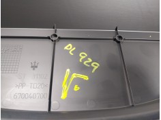 Recambio de moldura para maserati levante 3.0 v6 twinturbo cat referencia OEM IAM  670040700  2