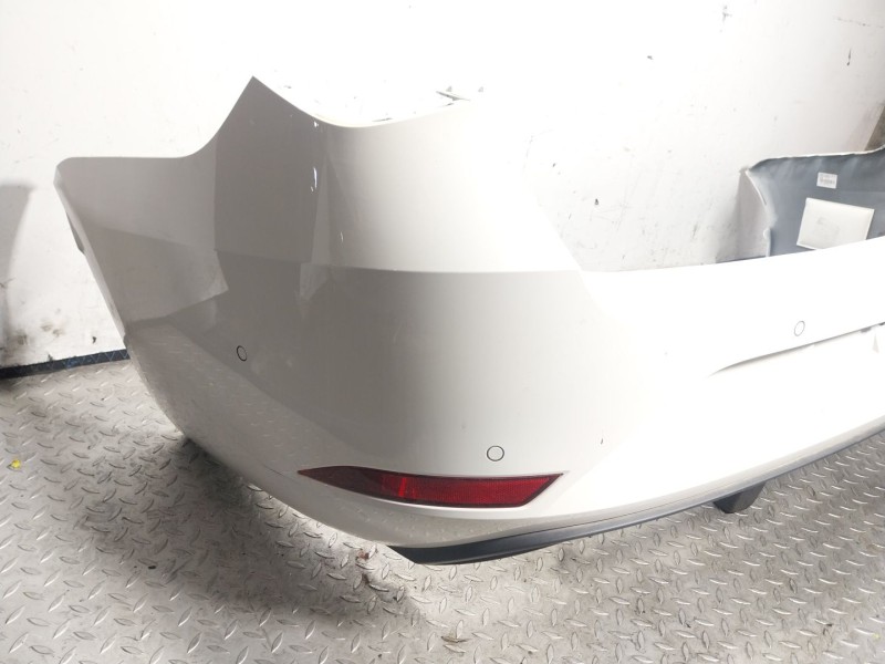 Recambio de paragolpes trasero para seat leon (kl1) style referencia OEM IAM   