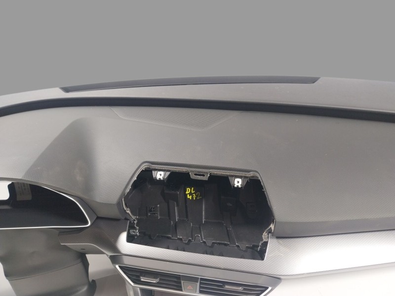 Recambio de salpicadero para seat leon (kl1) style referencia OEM IAM   