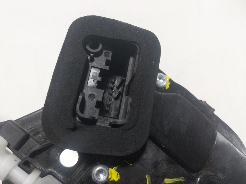 Recambio de cerradura puerta trasera derecha para volkswagen t-cross (c11, d31) 1.0 tsi referencia OEM IAM 10A839016 10A839016 