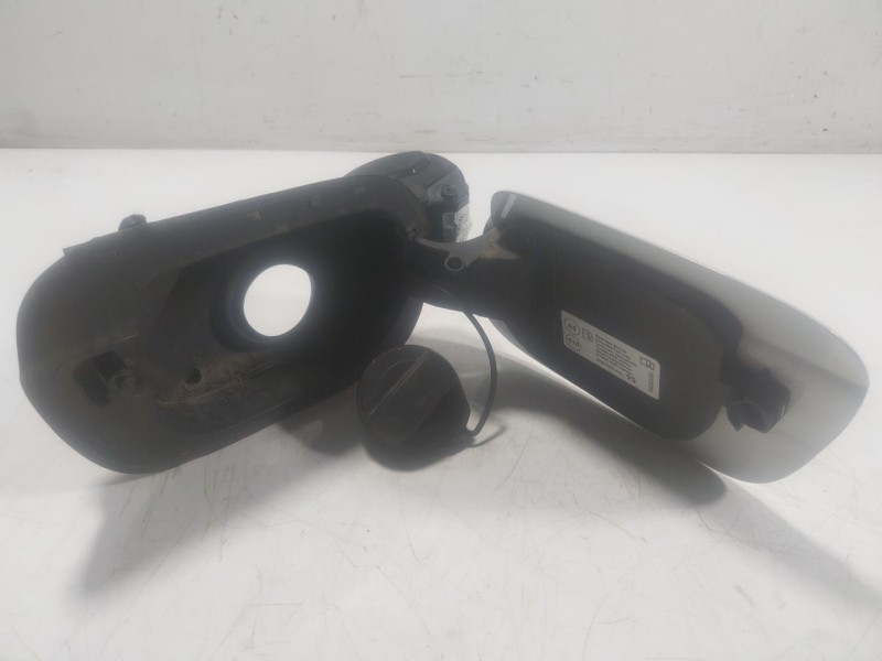 Recambio de tapa combustible para volkswagen t-cross (c11, d31) 1.0 tsi referencia OEM IAM 2GM809857FGRU 2GM809999B 