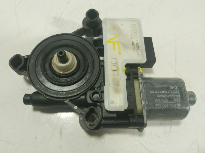 Recambio de motor elevalunas trasero derecho para volkswagen t-cross (c11, d31) 1.0 tsi referencia OEM IAM 5Q0959408D 5Q0959408D