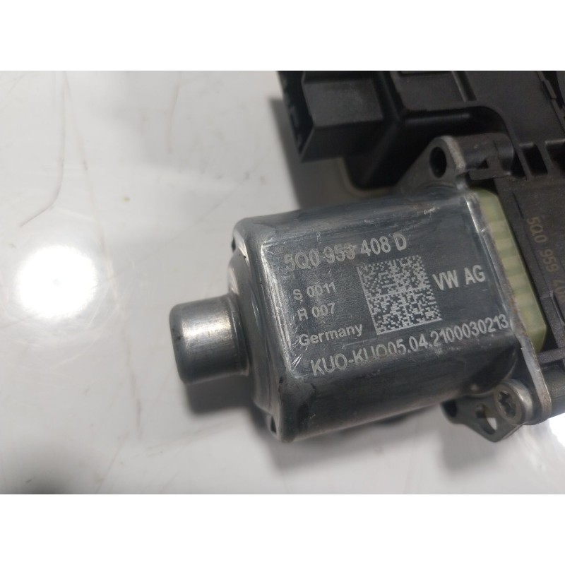 Recambio de motor elevalunas trasero derecho para volkswagen t-cross (c11, d31) 1.0 tsi referencia OEM IAM 5Q0959408D 5Q0959408D