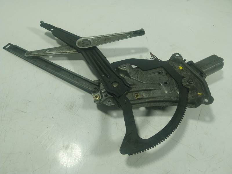 Recambio de elevalunas delantero izquierdo para bmw 3 (e36) 325 i referencia OEM IAM  9490190435000 