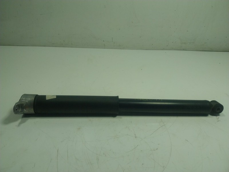 Recambio de amortiguador trasero derecho para ford kuga 1.5 ecoboost cat referencia OEM IAM   