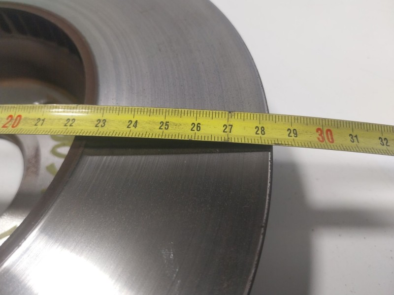 Recambio de disco freno delantero para ford focus iv (hn) 1.5 ecoboost referencia OEM IAM 2305503  