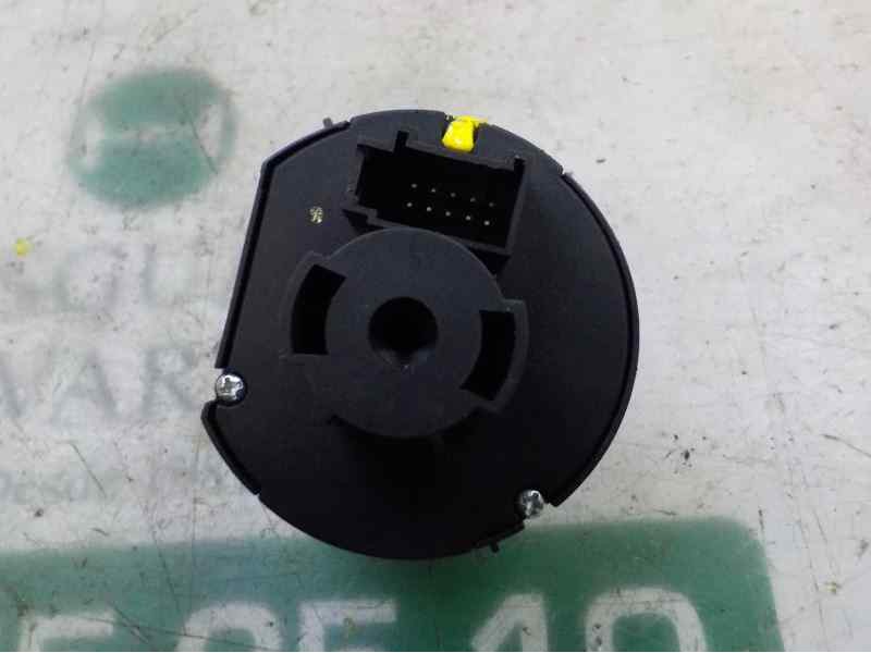 Recambio de mando luces para volkswagen golf v berlina (1k1) 1.9 tdi referencia OEM IAM   