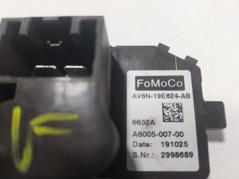 Recambio de resistencia calefaccion para ford kuga 1.5 ecoboost cat referencia OEM IAM  AV6N19E624AB 