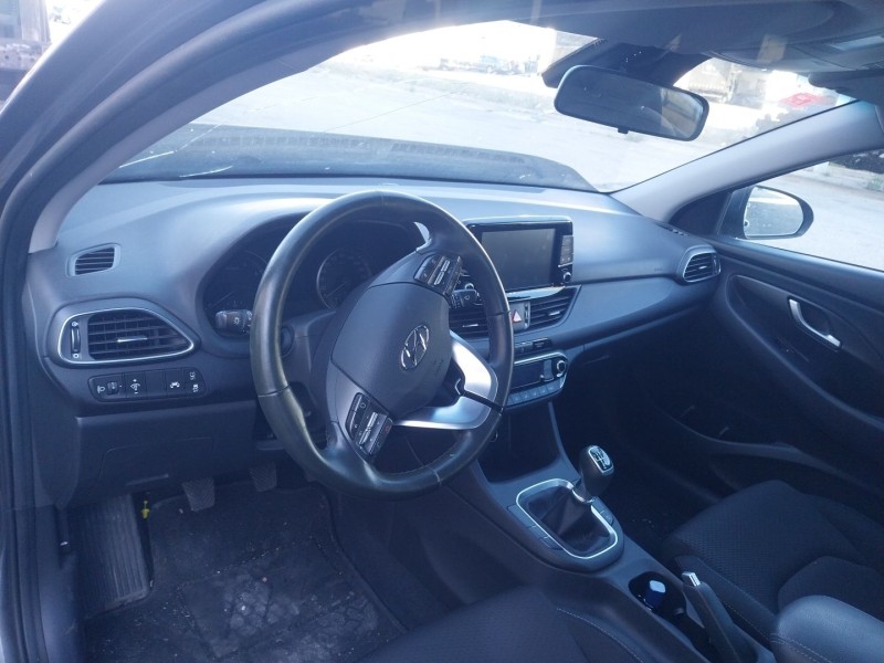 hyundai i30 fastback (pde, pden) del año 2018