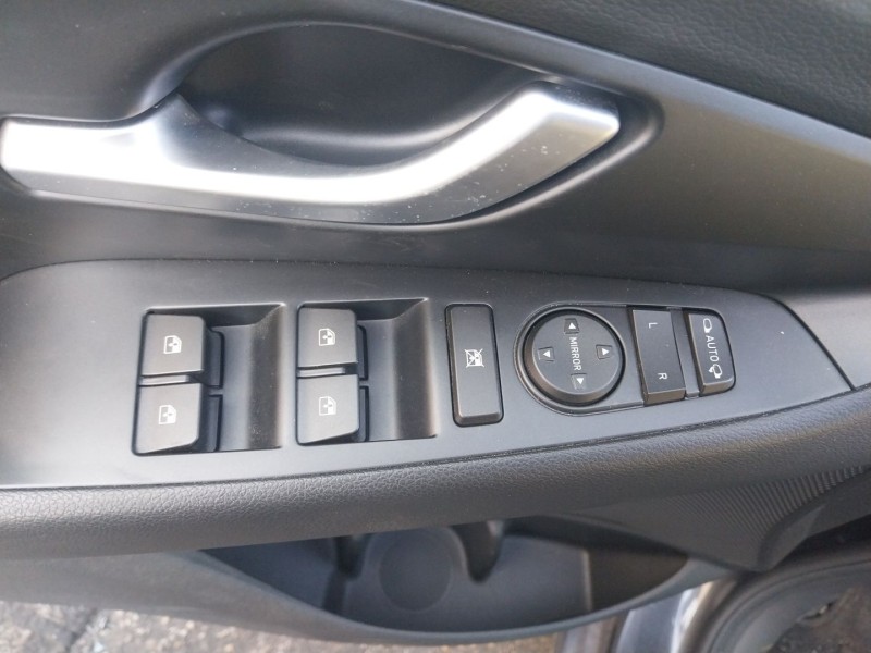 hyundai i30 fastback (pde, pden) del año 2018