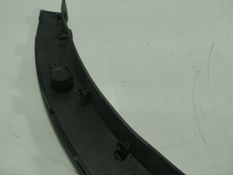 Recambio de aletin delantero izquierdo para ford kuga 1.5 ecoboost cat referencia OEM IAM   