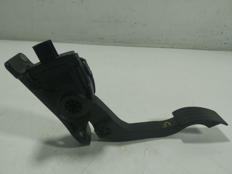 Recambio de potenciometro pedal para ford kuga 1.5 ecoboost cat referencia OEM IAM  F1DC9F836AA 