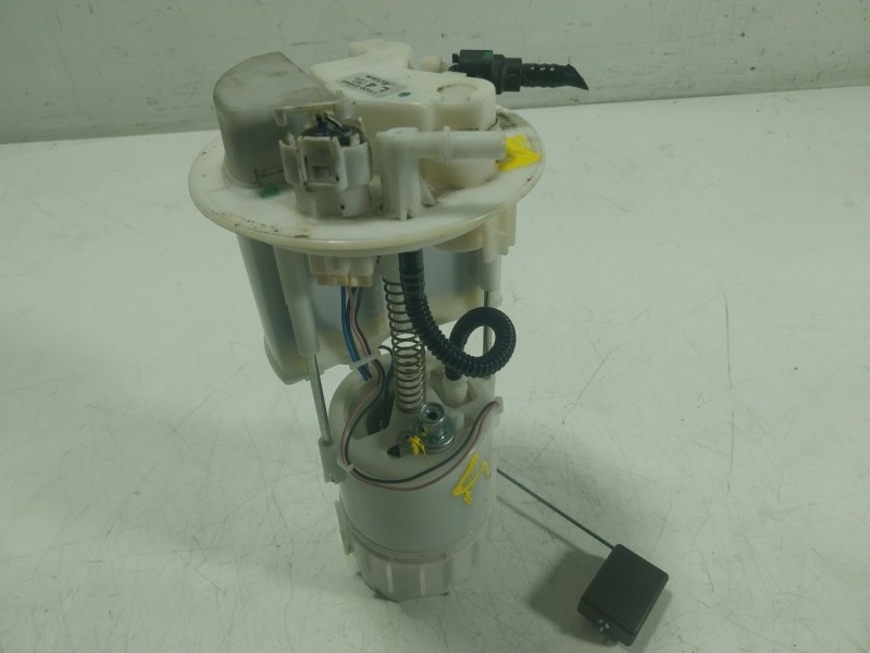 Recambio de aforador para toyota aygo (_b4_) 1.0 (kgb40) referencia OEM IAM 772400H030 770200H040 