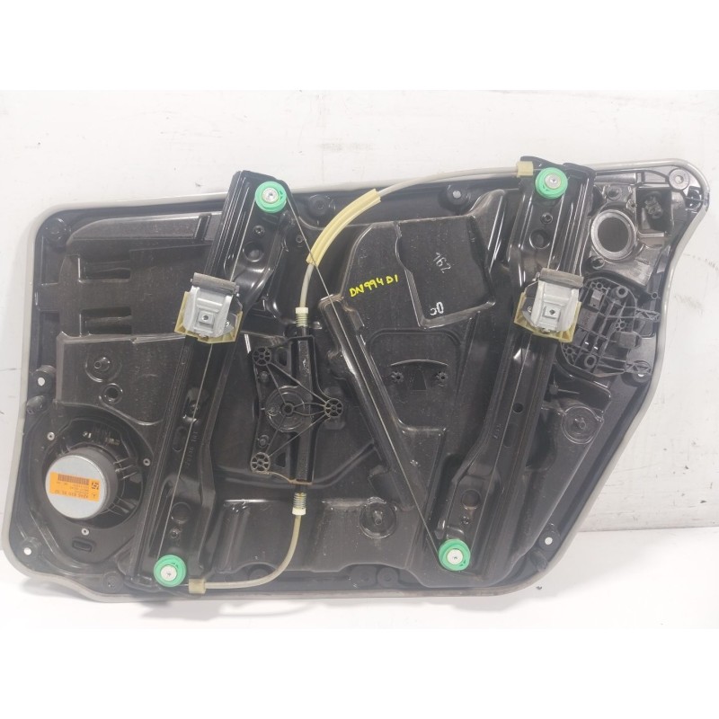 Recambio de elevalunas delantero izquierdo para mercedes-benz clase a (w176) a 200 (176.043) referencia OEM IAM  A1667200135 