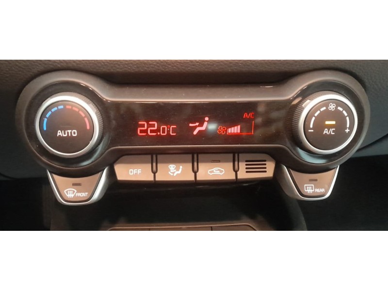 Recambio de mando climatizador para kia stonic (ybcuv) 1.2 cat referencia OEM IAM  97250H8420 