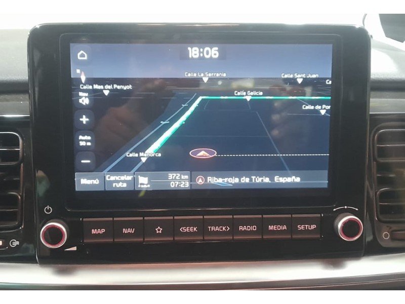 Recambio de sistema navegacion gps para kia stonic (ybcuv) 1.2 cat referencia OEM IAM  96560H8461F 